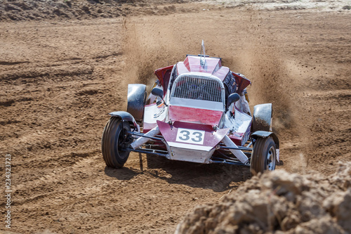 Obraz na płótnie Kart races on a cross-country terrain w salonie