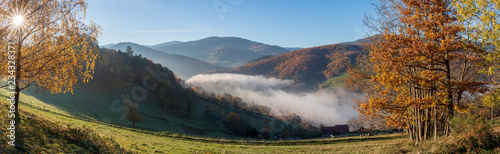 Obraz na plátně Hachimette dans la brume d'automne, vallée de Kaysersberg, Alsace, France