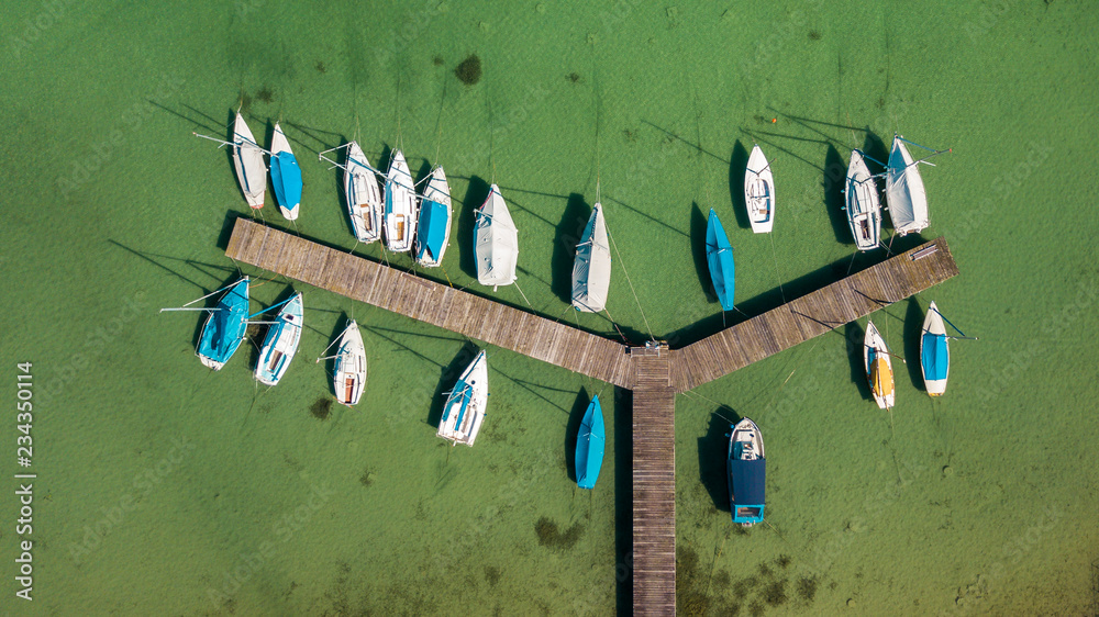 Boote auf dem Mattsee (Österreich)
