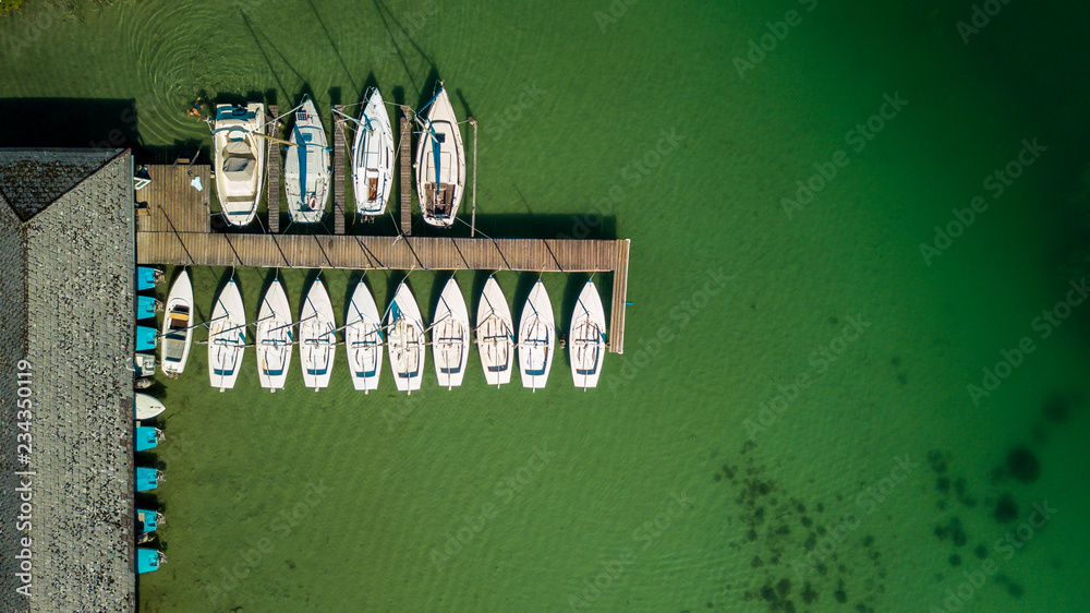 Boote auf dem Mattsee (Österreich)