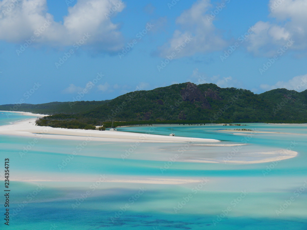 Fototapeta premium panoramic view on Whitsunday Islands, Australia