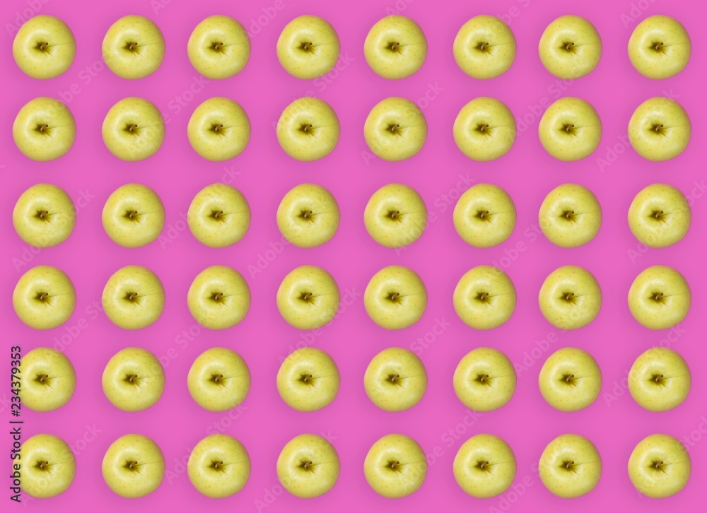 Fototapeta premium apples pattern. apples on purple background