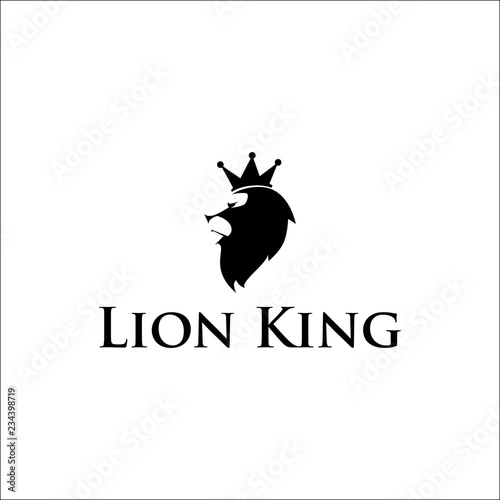 lion king with crown vector logo