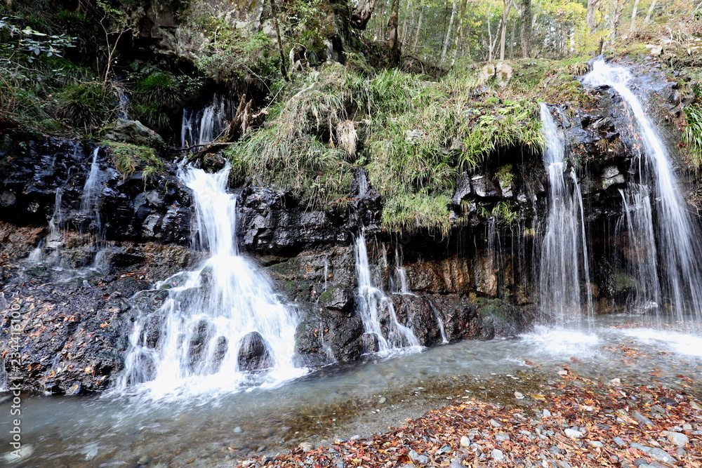 Obraz premium 陣馬の滝