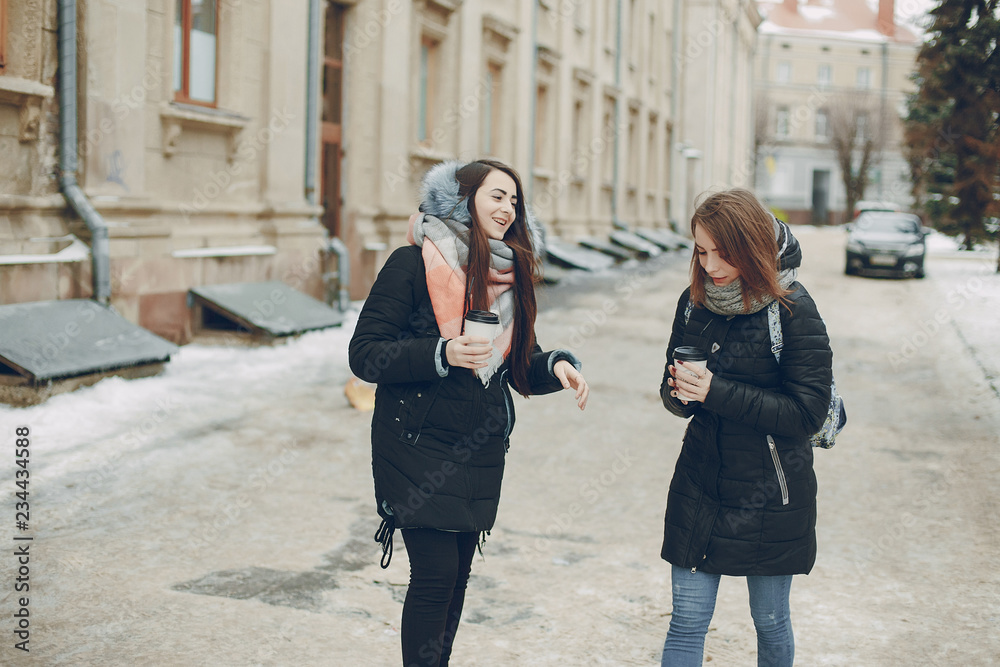 Naklejka premium girls in city