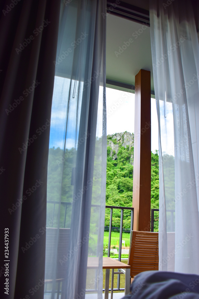morning time, Look out the window morning time, Look out the window