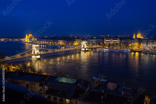 Budapest  Ponte delle Catene 
