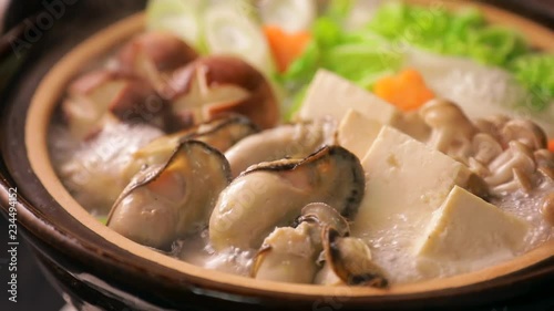 牡蠣鍋　Oyster hot pot