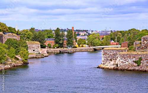 Obraz na płótnie Bastions of finnish fortress Suomenlinna in Helsinki, Finland w salonie
