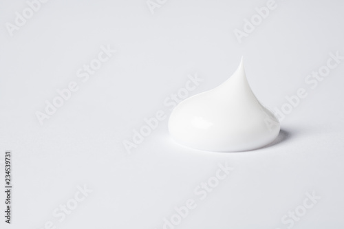 beauty cream drop