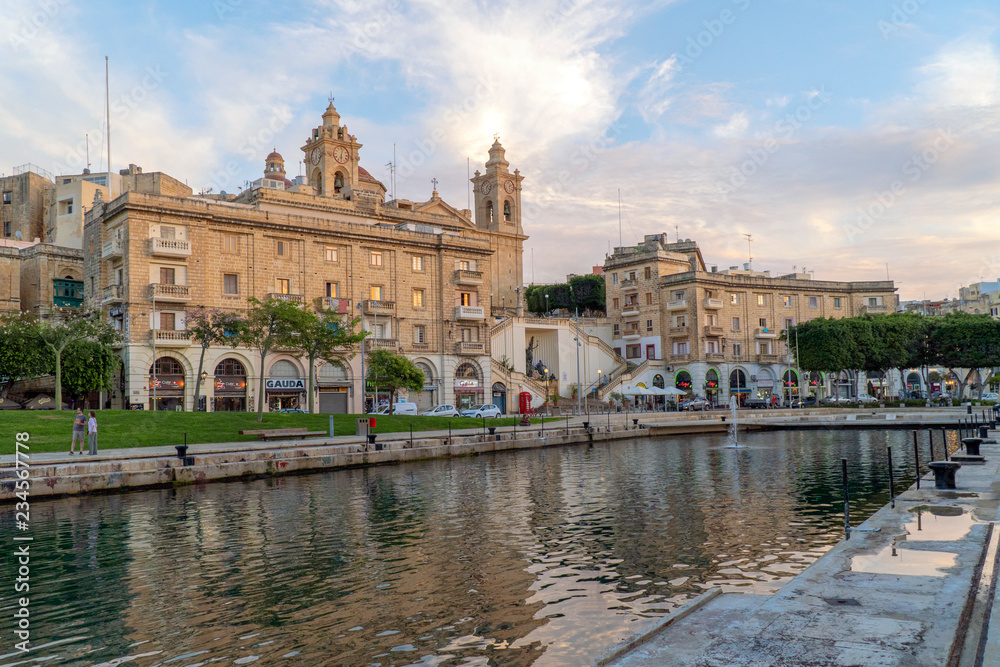 Cospicua Church & Waterfront
