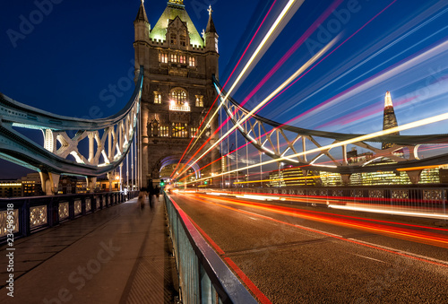 tower bridge in london at night
