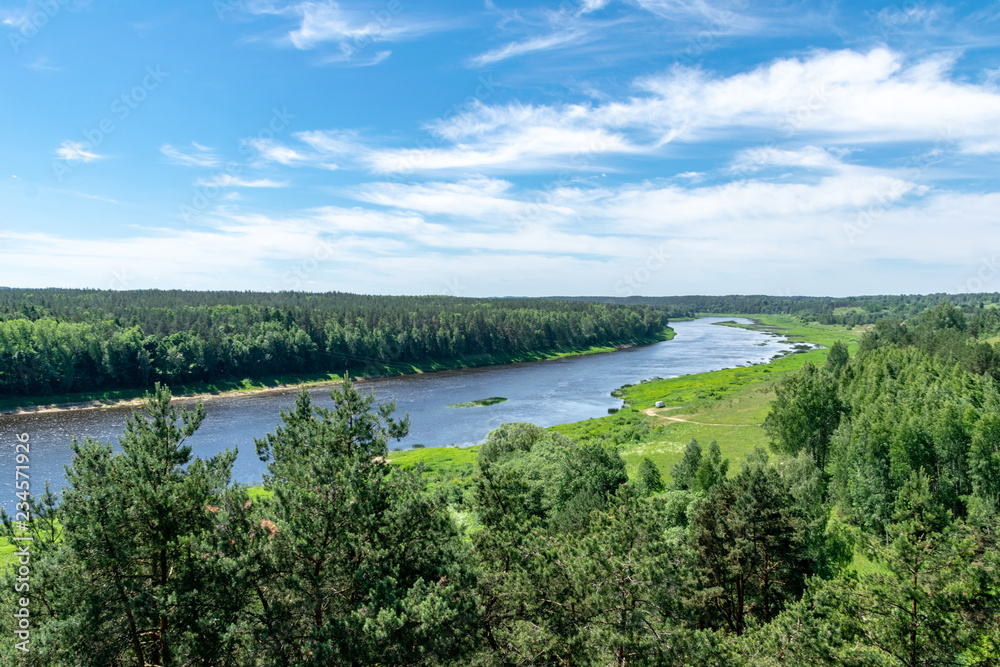 Obraz premium calm summer day view by the lake with clean water