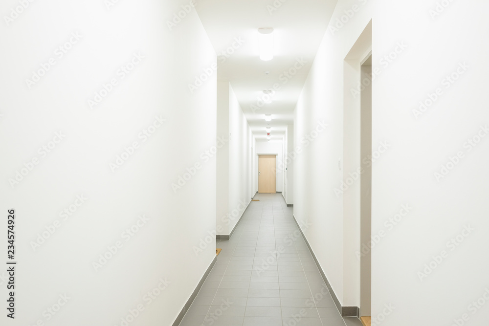 Fototapeta premium White corridor of a business center