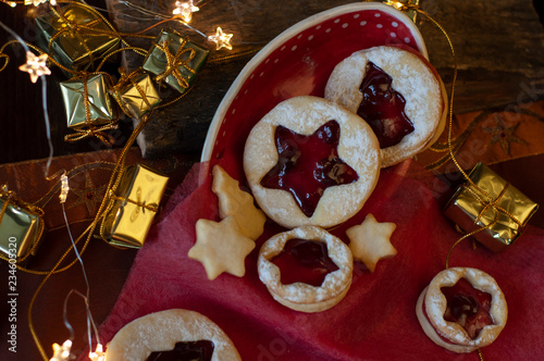 Linzer Christmas cookies. Christmas decoration, lights