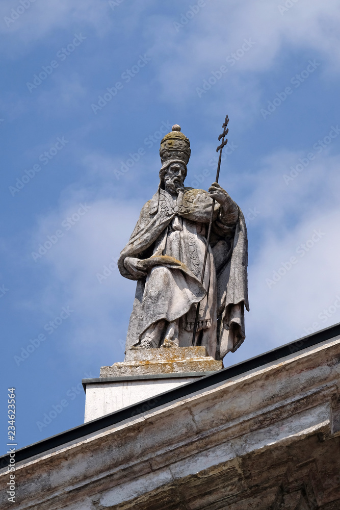 Saint Pope Celestine, statue on facade of the Mantua Cathedral dedicated to Saint Peter, Mantua, Italy 