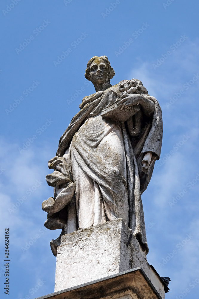 Blessed Osanna Andreasi, statue on facade of the Mantua Cathedral dedicated to Saint Peter, Mantua, Italy