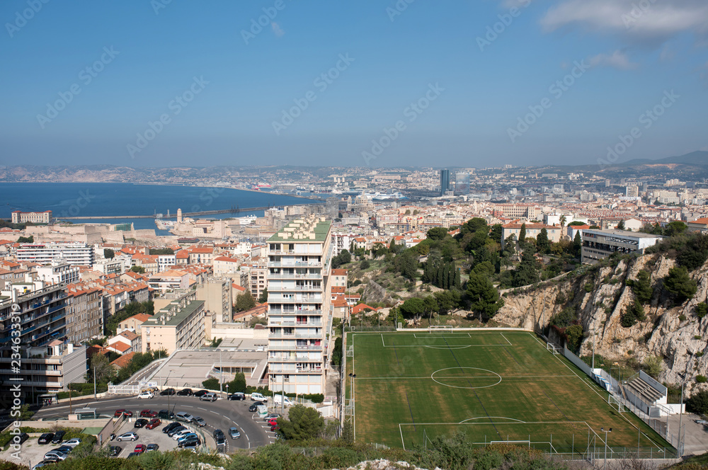 Marseille - Vue sur le Stade de foot Tellene