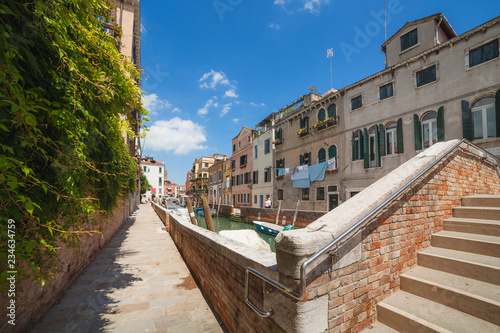 Embankment of the canal in Venice © OlgaKhorkova
