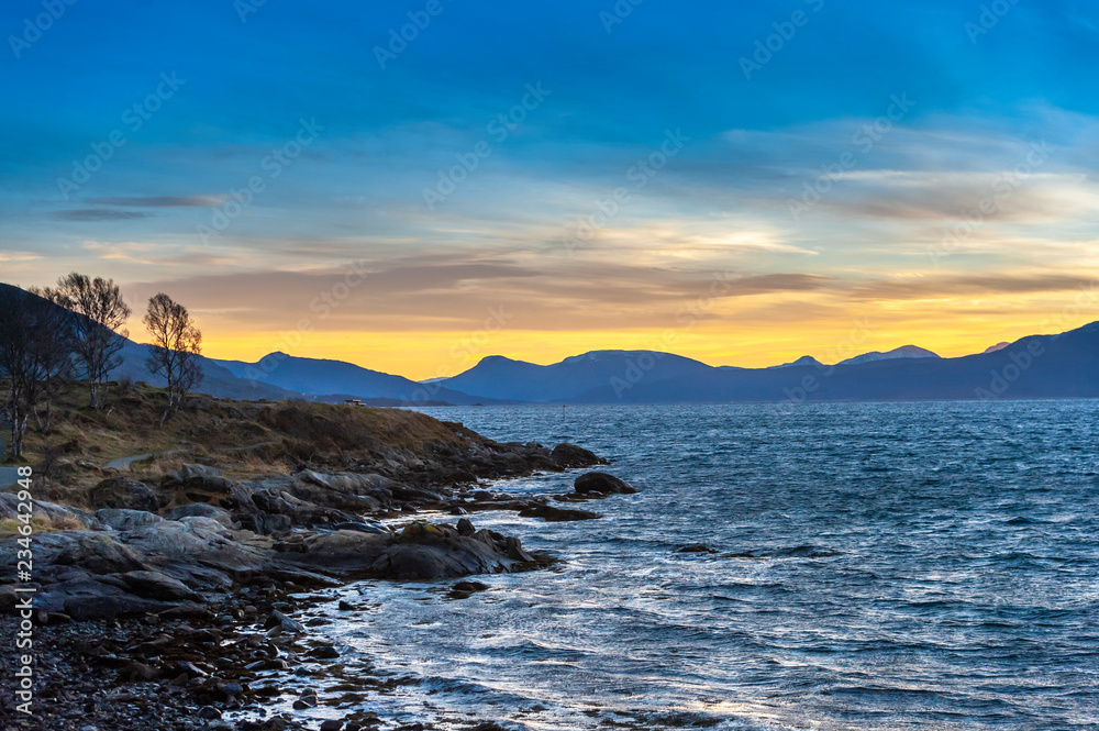 Obraz premium .sunset in the Norwegian sea.Tromso.Norway