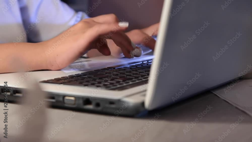woman working in keyboard woman working in keyboard