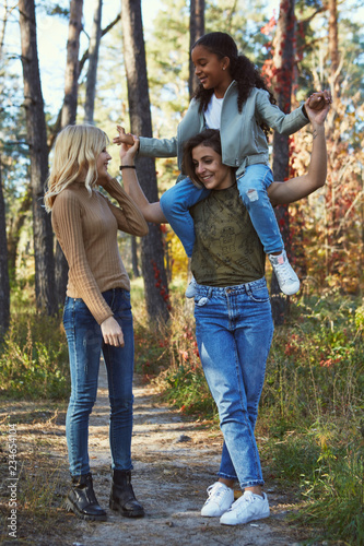 Teens Lesbian Photos Teens Lesbian Photos