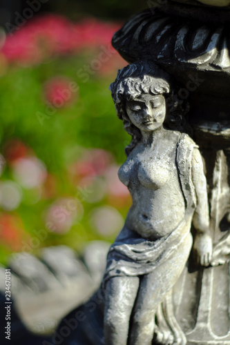 statue girl and soft focus