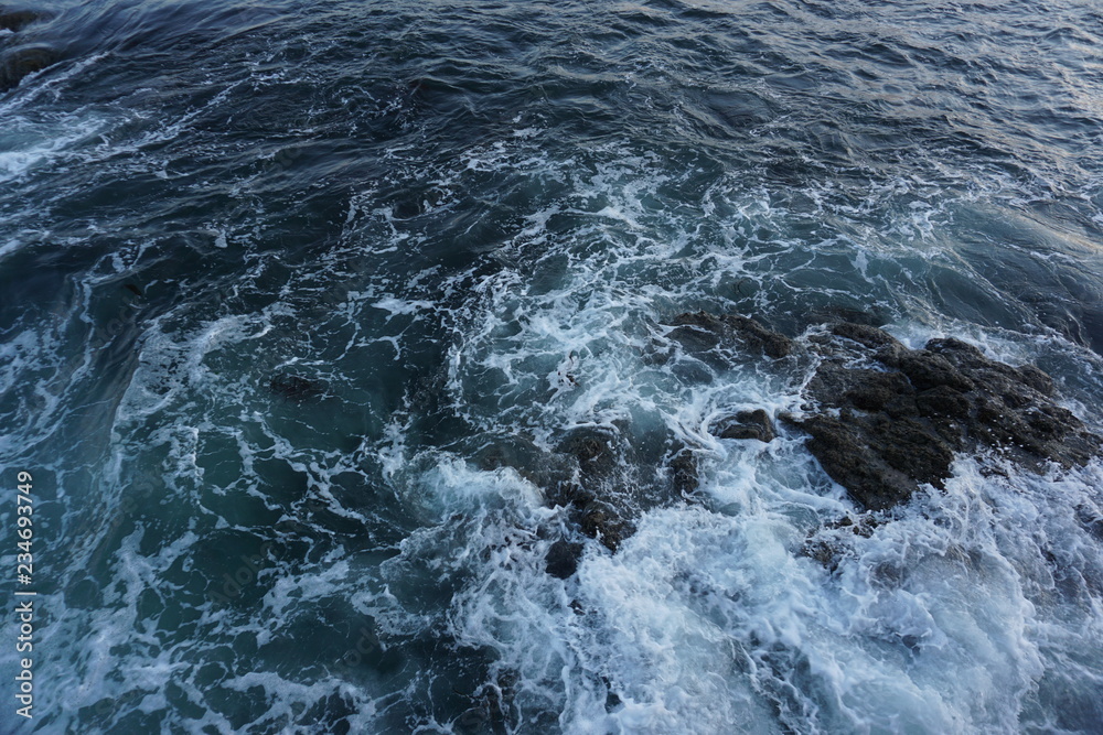 Fototapeta premium waves on sea