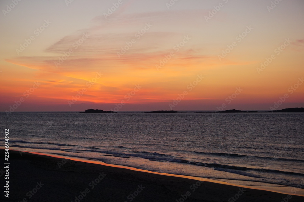 Fototapeta premium sunset on sea