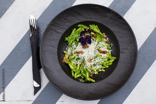 Pasta with spinach pesto an...