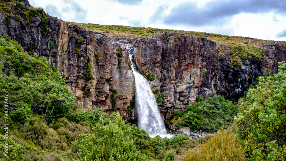 Taranaki Falls - Tongariro Northern Circuit, Tongariro National Park New Zealand