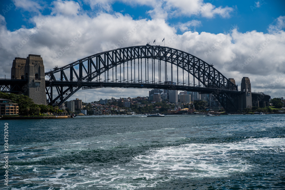 Naklejka premium Sydney Harbour Bridge