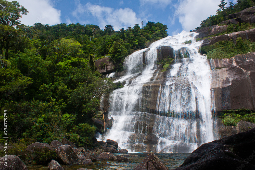 Obraz premium YAKUSHIMA 蛇の口の滝