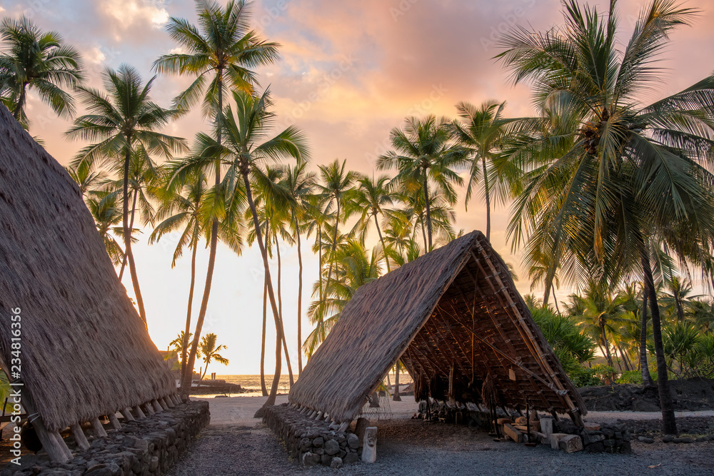 Hawaiian hale (house) at the Puʻuhonua o Hōnaunau National Historical Park