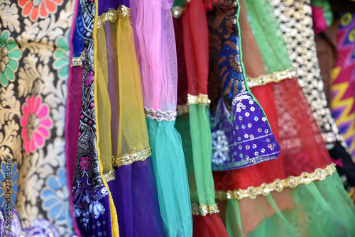 Robes indiennes en boutique
