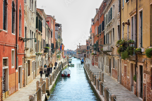 Venice cityscape, water canals © Aleksandar