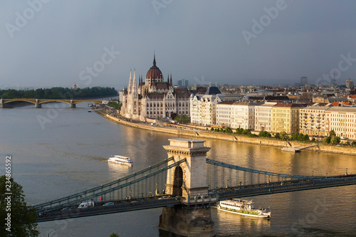 Картината върху платно View On Hungarian Parliament  building.