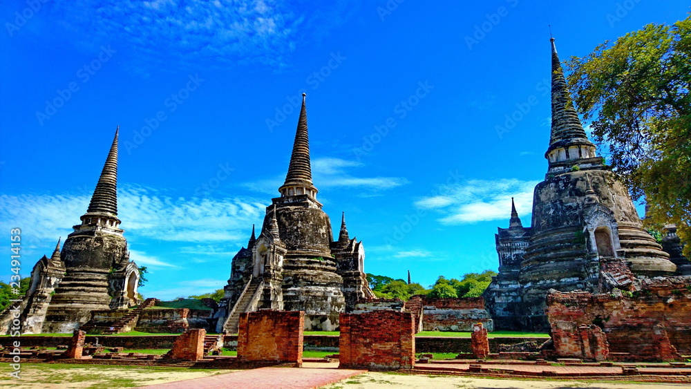 Fototapeta premium Ayutthaya ancient temple call wat