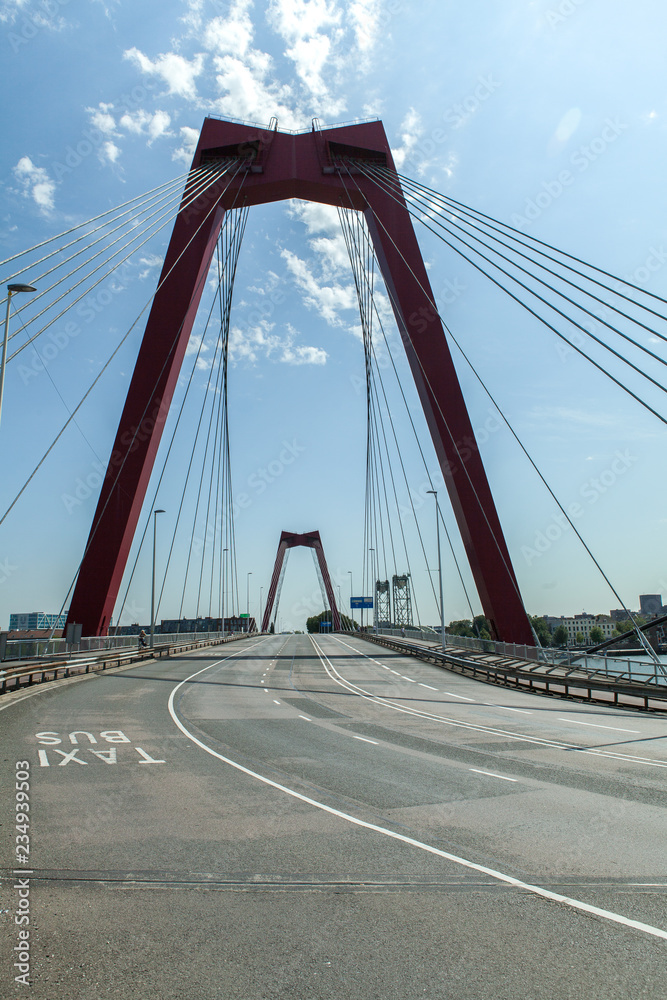 Fototapeta premium Willemsbrug Rotterdam