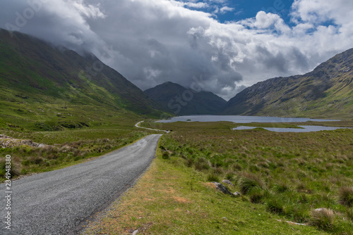 Wolken über dem Doolough Valley photo