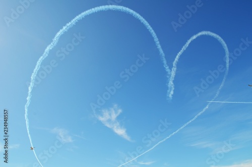 air show - Heart