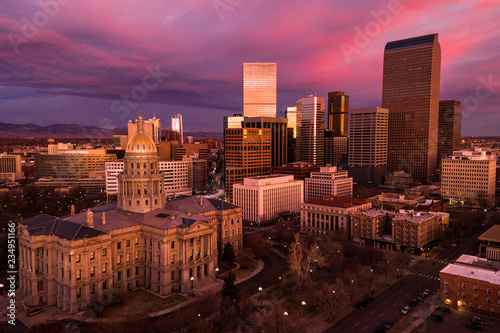 Obraz na płótnie Aerial drone photo - Sunrise over the city of Denver Colorado w salonie