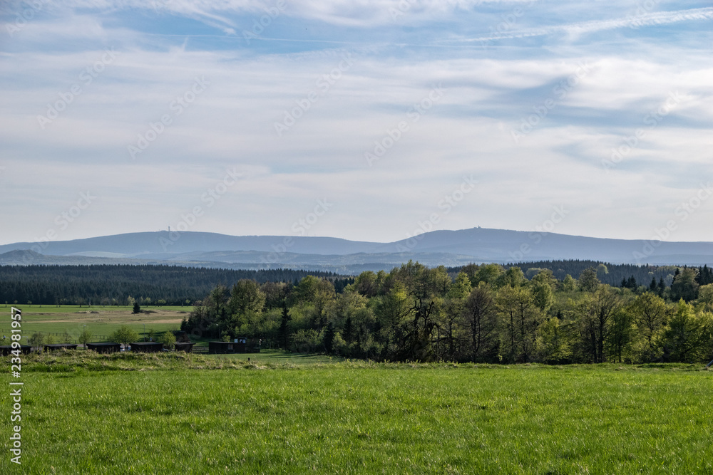 Blick auf Fichtelberg und Keilberg