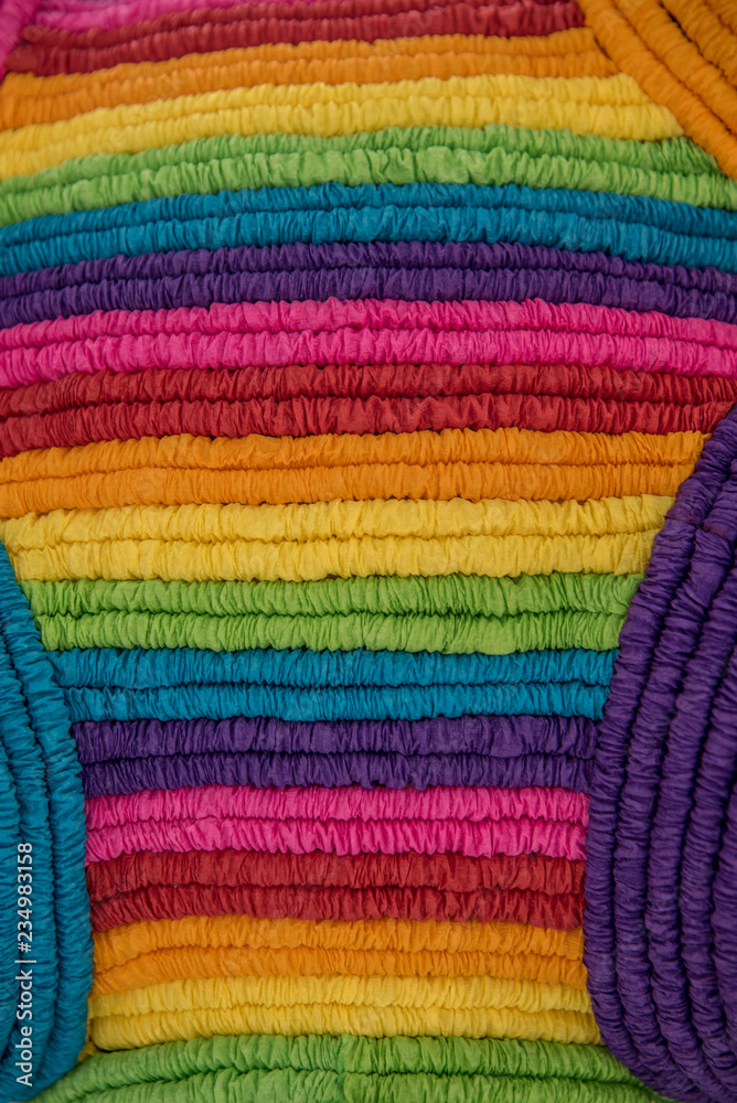 fondo multicolor de textura con papel, hecho a mano
