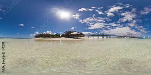 Canvas Print Small island with sandy beach