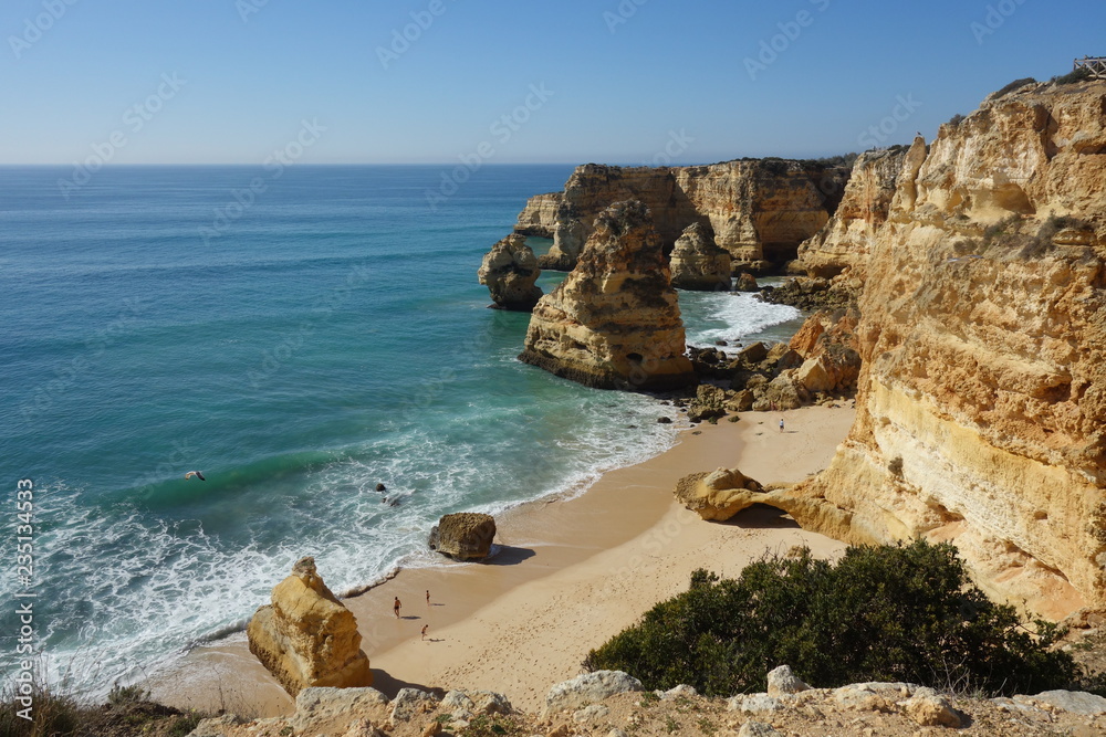 Praia de Marinha Praia de Marinha