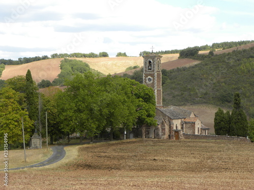 Notre Dame de Calmels et Le Viala photo