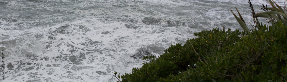 Fototapeta premium Wilde rauhe See