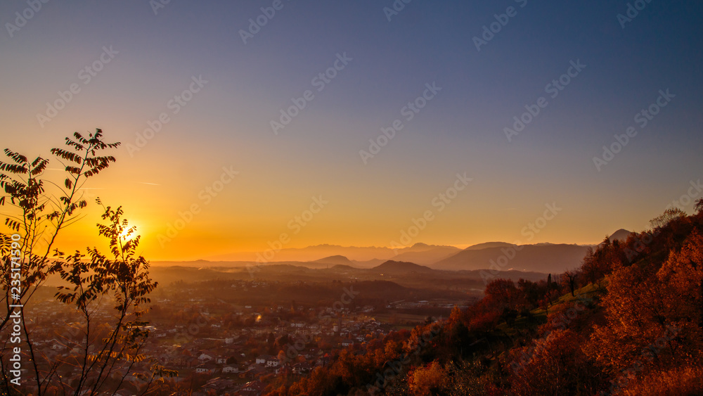 Fototapeta premium colorful autumn sunset in the italian countryside