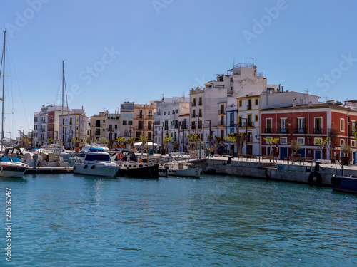 Yachthafen von Ibiza Stadt © AlexWolff68